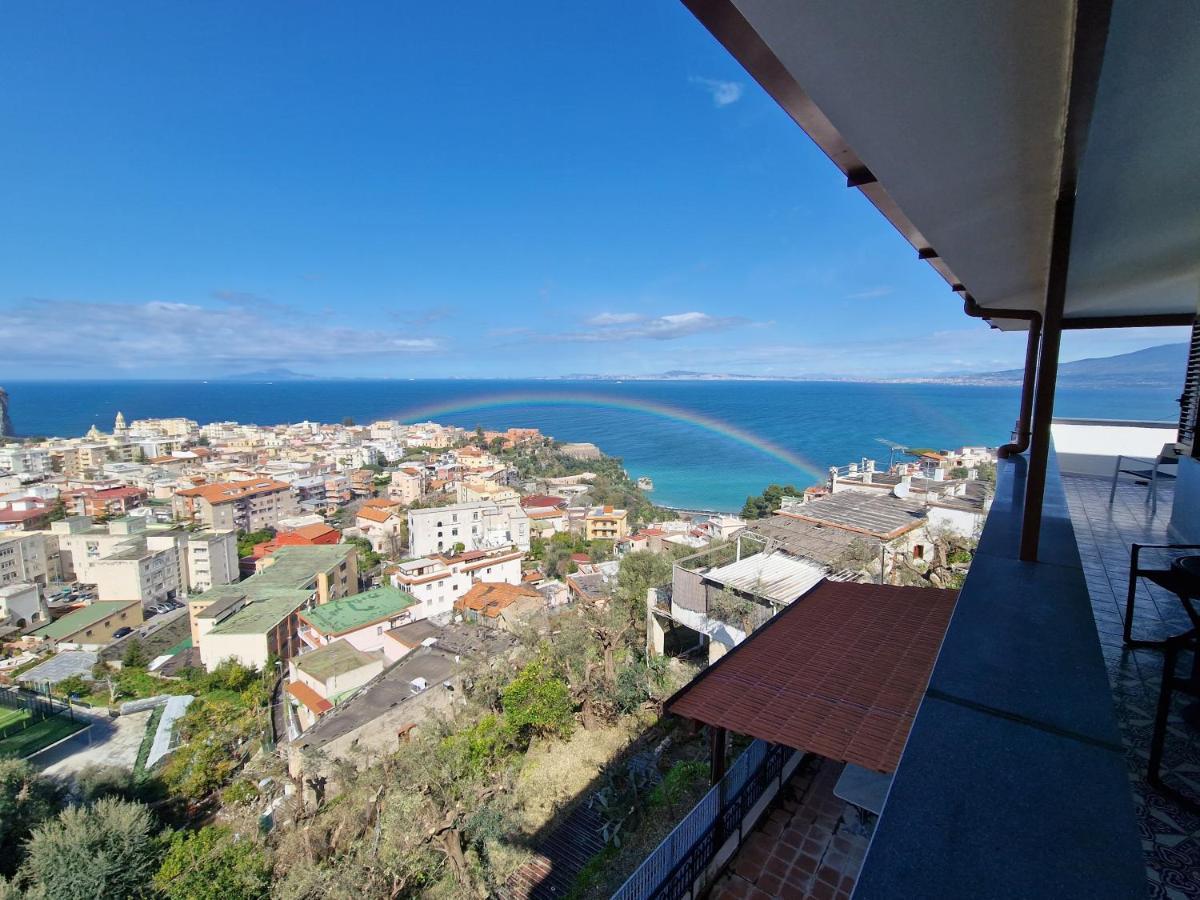 Appartamento In Villa Ariel Vico Equense Eksteriør billede