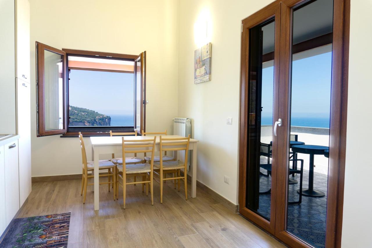 Appartamento In Villa Ariel Vico Equense Eksteriør billede